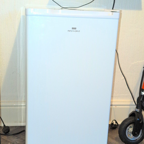 Newworld white table - table, top