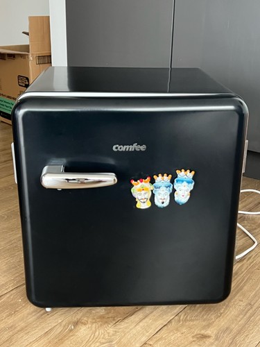 Mini fridge - mini,